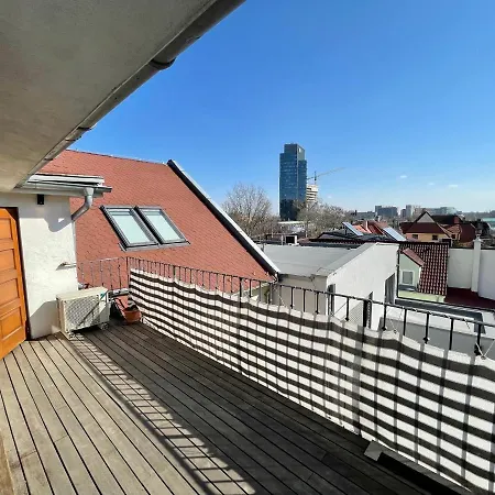 Appartement Beautiful And Romantic Penthouse With Two Terraces