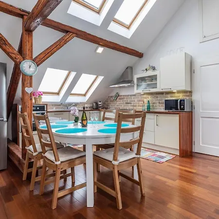 Beautiful And Romantic Penthouse With Two Terraces