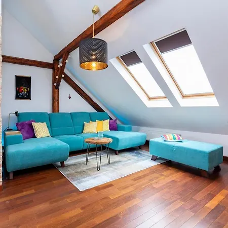 公寓 Beautiful And Romantic Penthouse With Two Terraces *