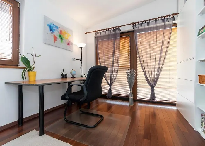 Beautiful And Romantic Penthouse With Two Terraces *