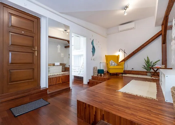 Beautiful And Romantic Penthouse With Two Terraces Apartmán