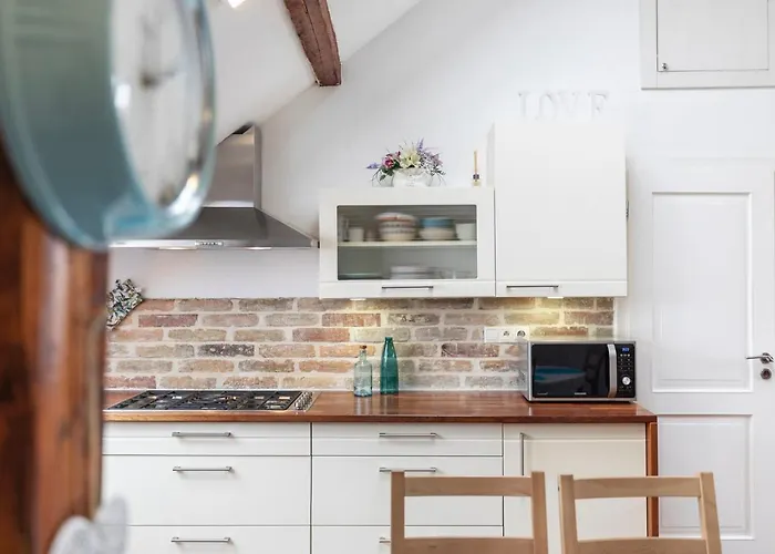 Beautiful And Romantic Penthouse With Two Terraces