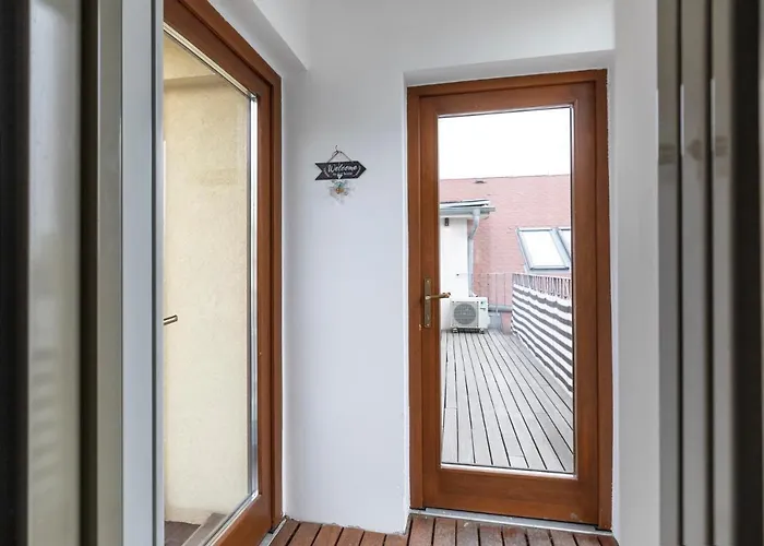 Beautiful And Romantic Penthouse With Two Terraces