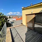 Apartmán Beautiful And Romantic Penthouse With Two Terraces Bratislava